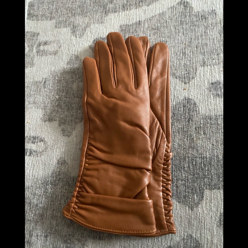 GLOVES size M